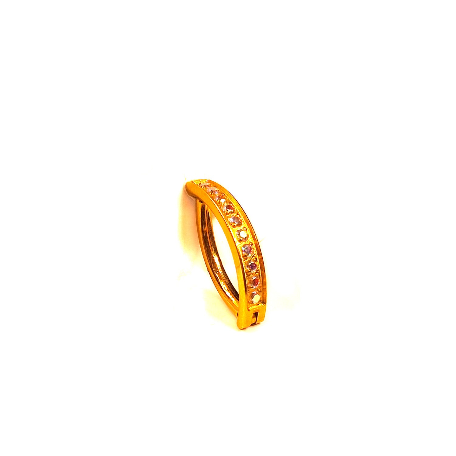 Demi-anneau avec ligne de strass